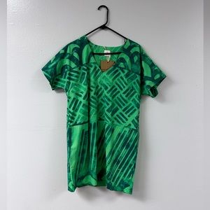 Kealapico All Aloha Walea dress with pockets medium green He Ho`ohenolla print